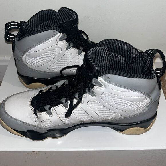 Nike Air Jordan 9 “Barons”, size 8 - Picture 2 of 7